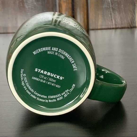 Starbucks 12oz Red & Green Holiday Mug Set 2020 Mermaid Logo with Swirl - Picture 16 of 16